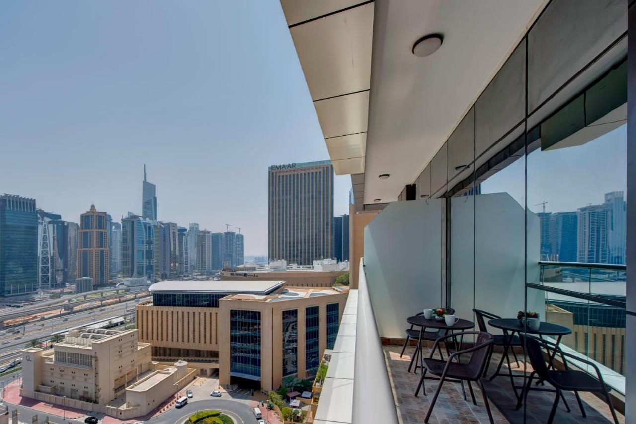 Royal Regency Suites Marina Dubai Bagian luar foto