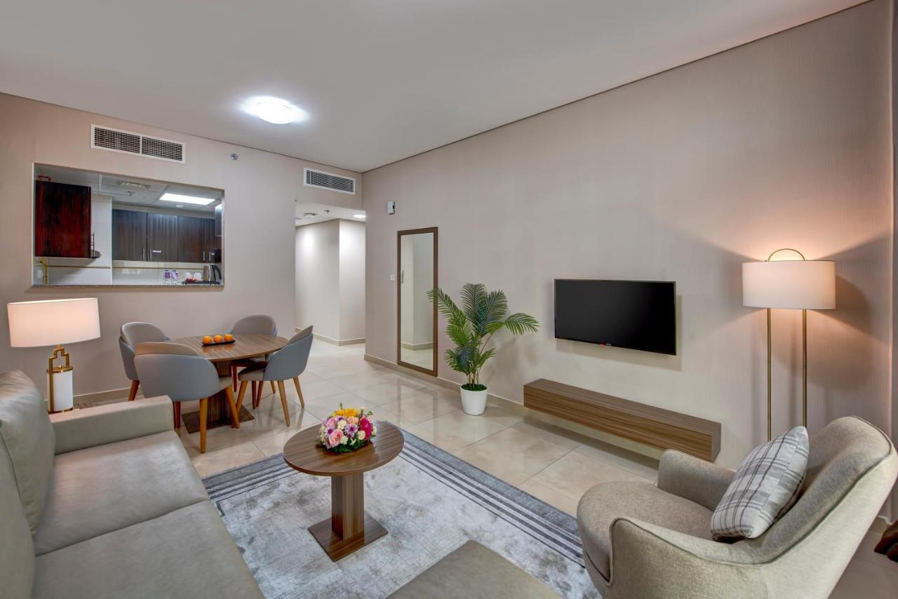 Royal Regency Suites Marina Dubai Bagian luar foto