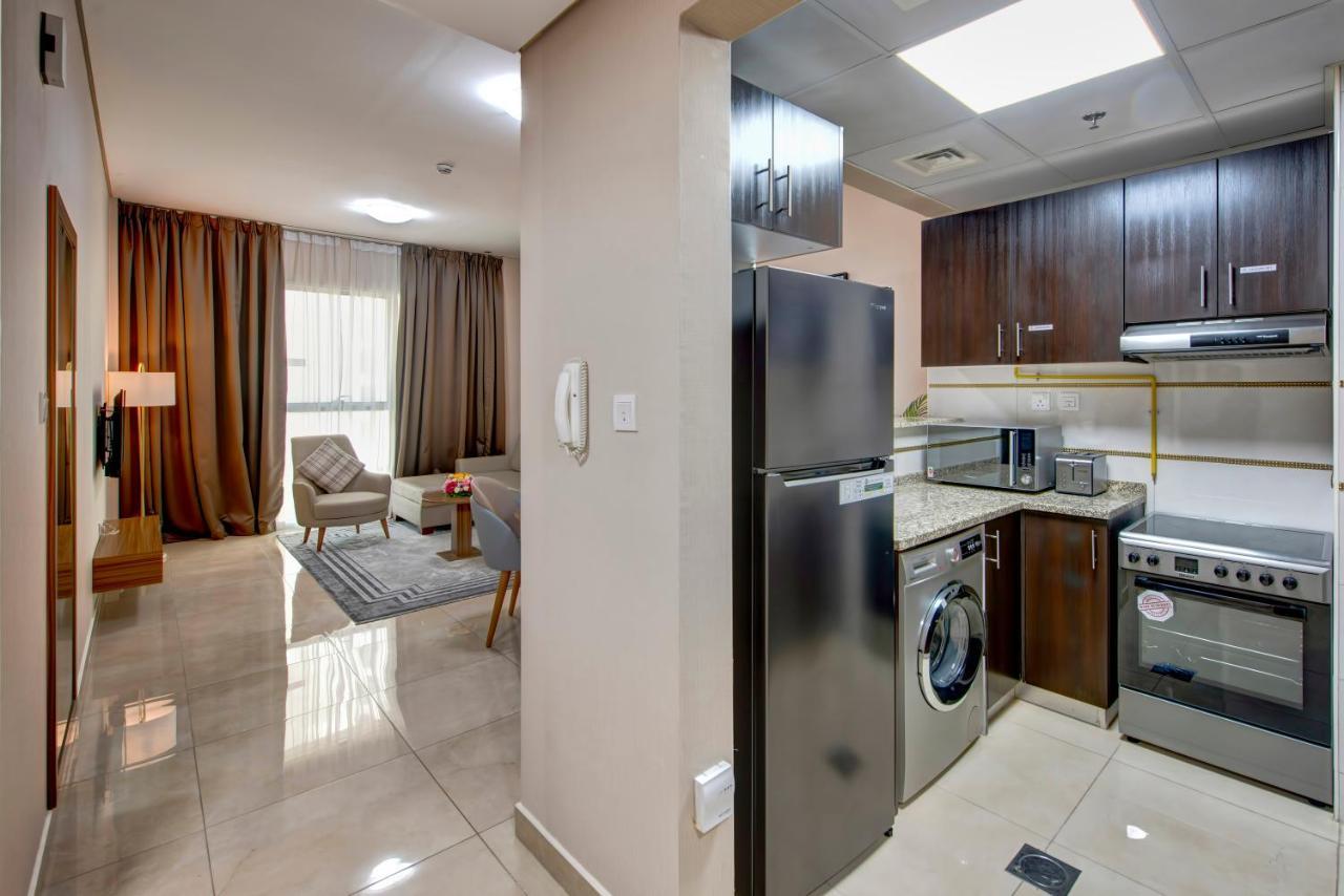 Royal Regency Suites Marina Dubai Bagian luar foto