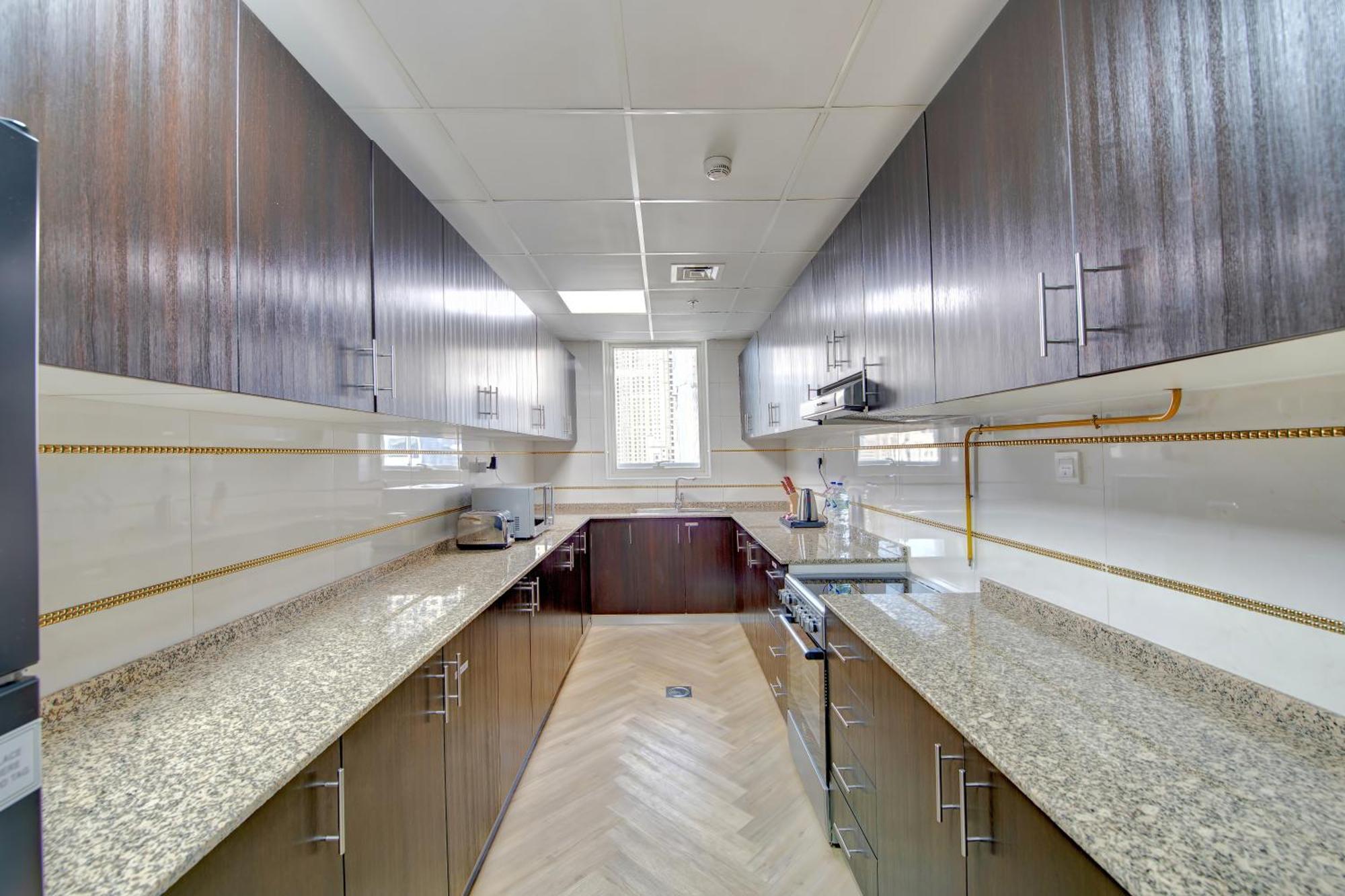 Royal Regency Suites Marina Dubai Bagian luar foto